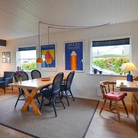 Awesome In W/ 3 Bedrooms Casa vacanze