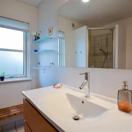Awesome In W/ 3 Bedrooms Casa vacanze *
