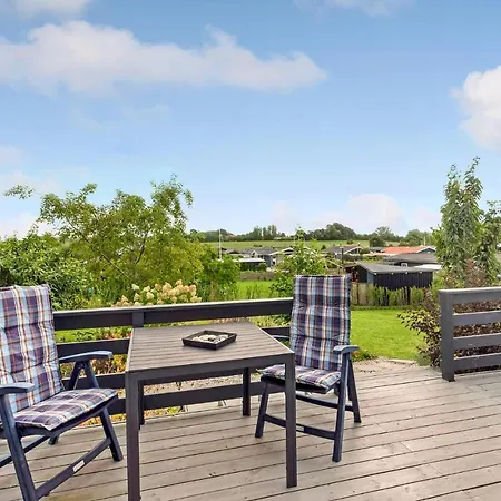 Awesome In W/ 3 Bedrooms